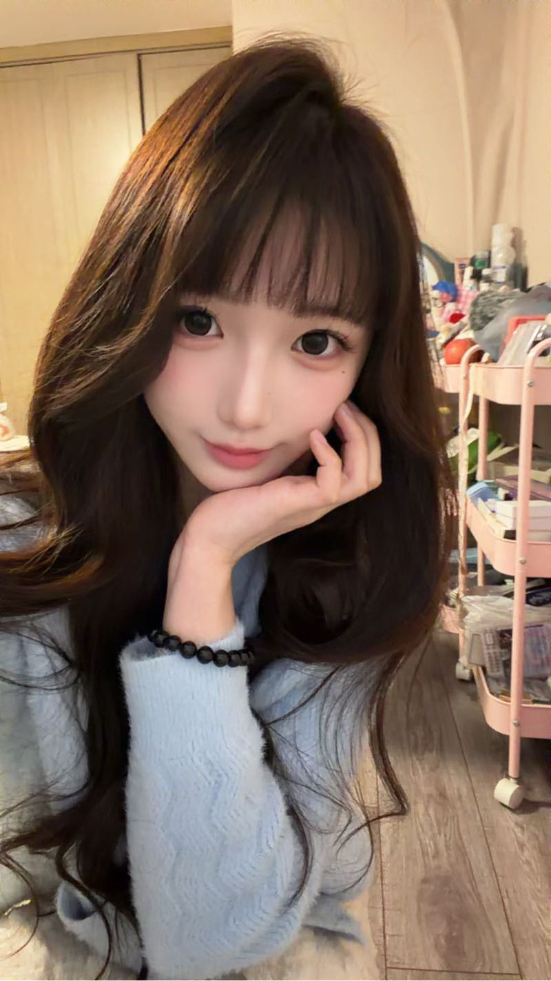 白小纯头像