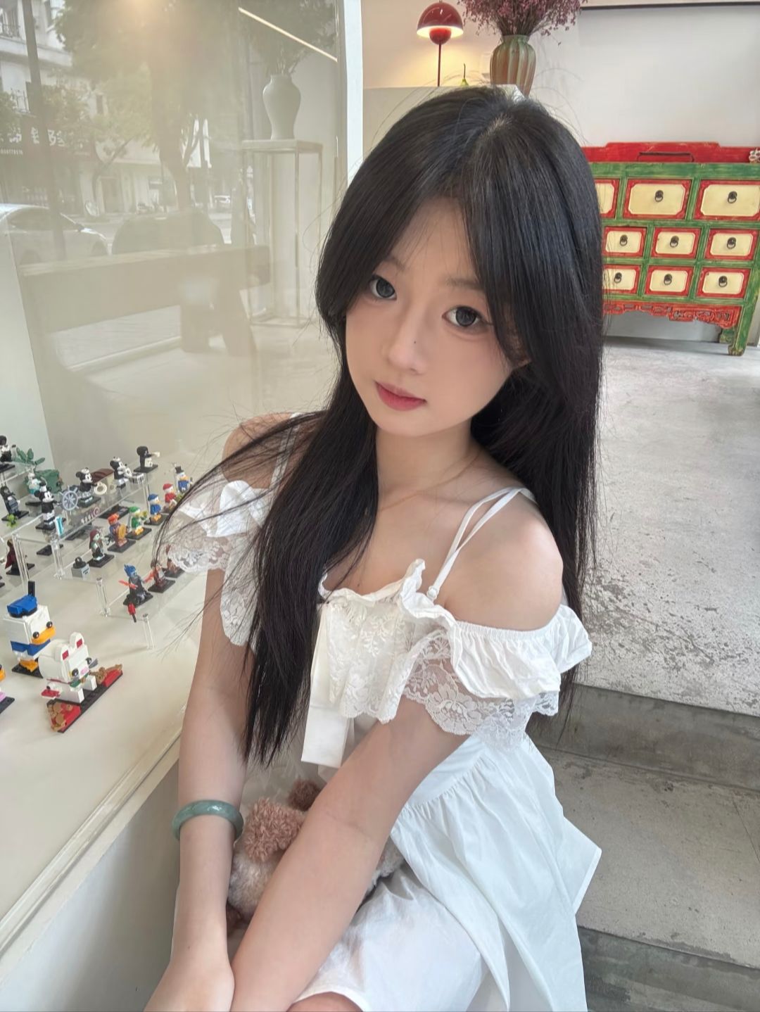小萝头像