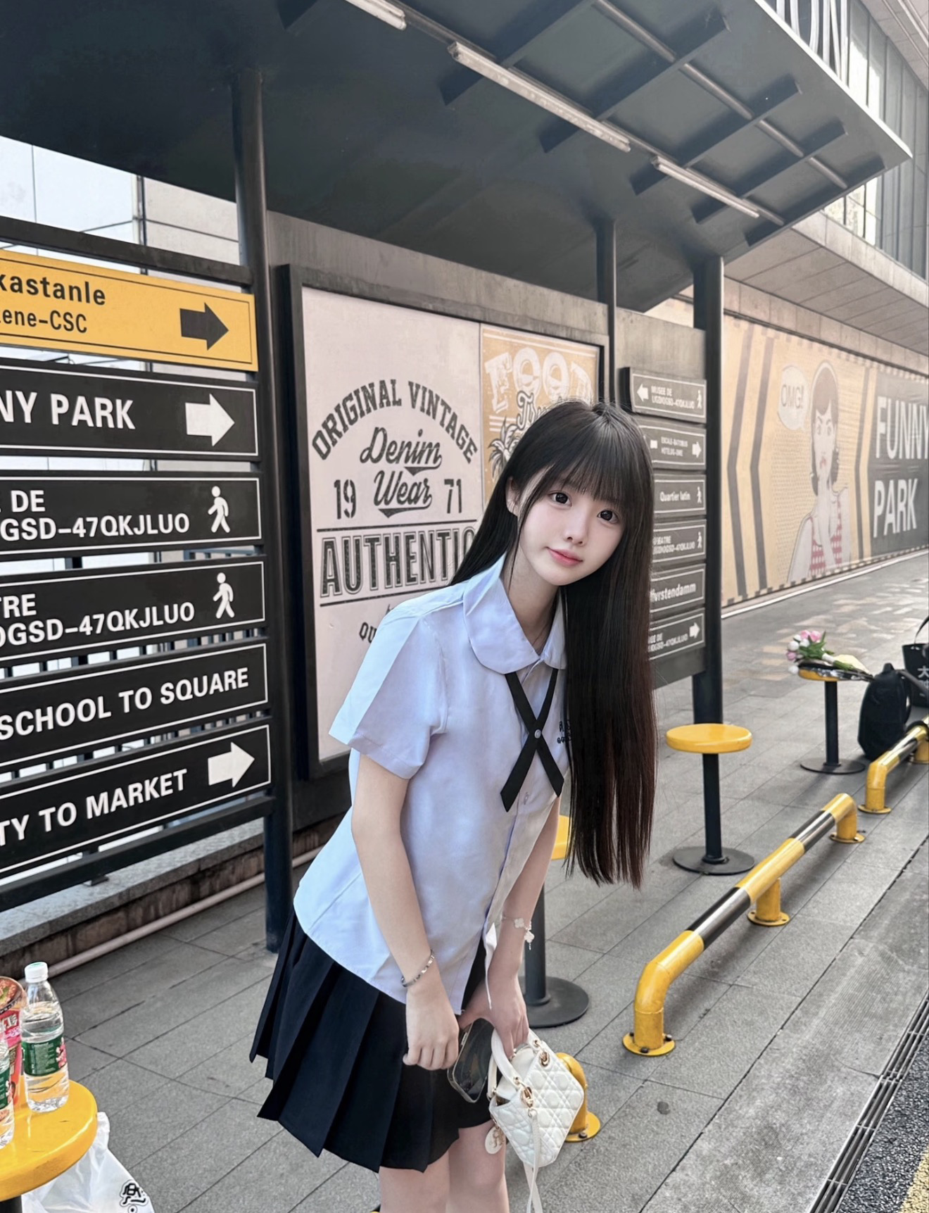 小思头像