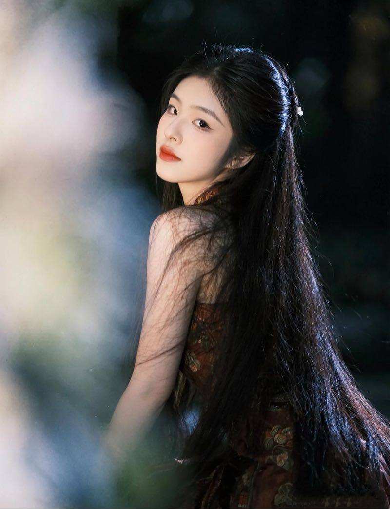 18岁花季少女头像